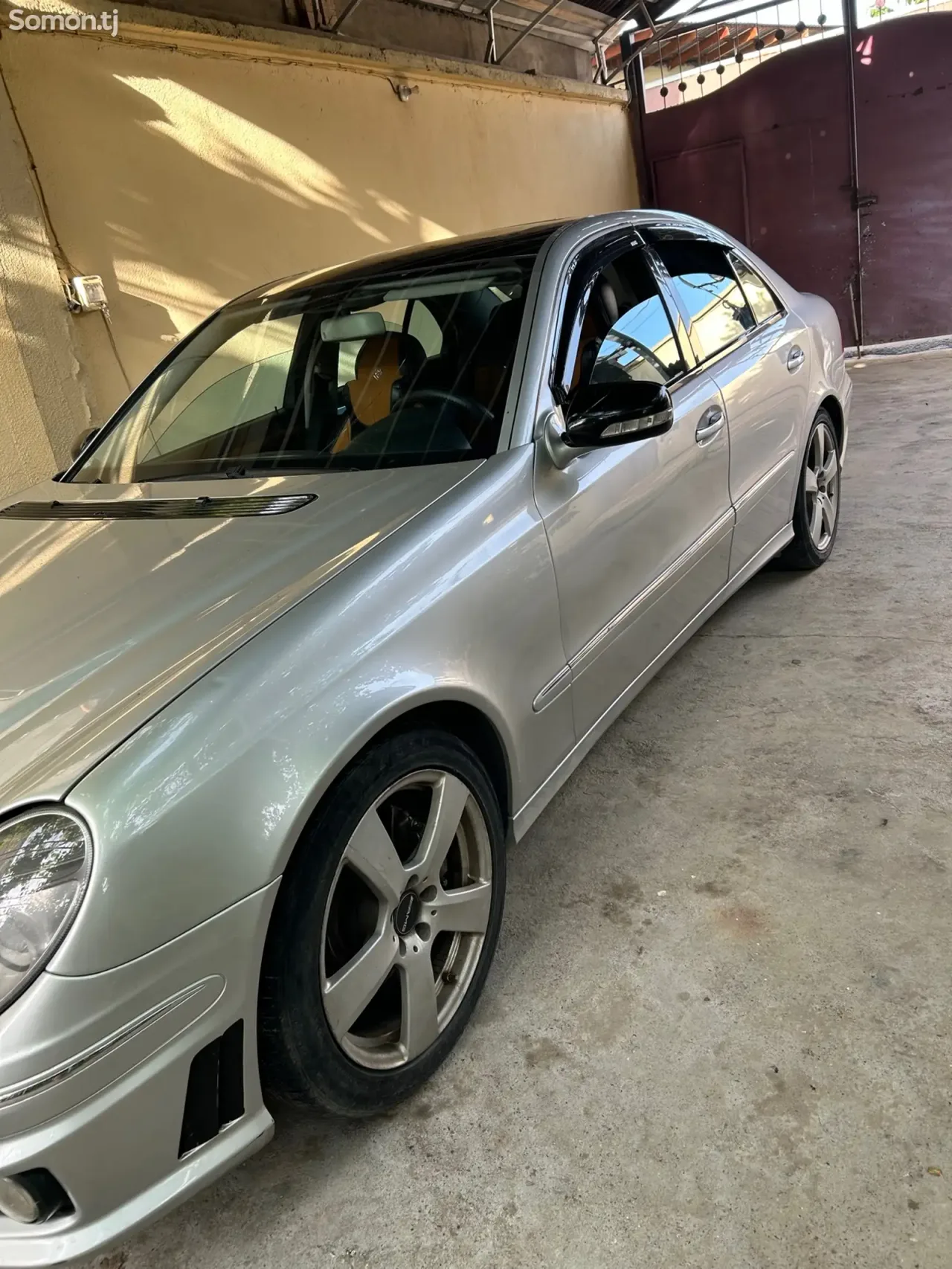 Mercedes-Benz E class 2008 · 3.5 AT