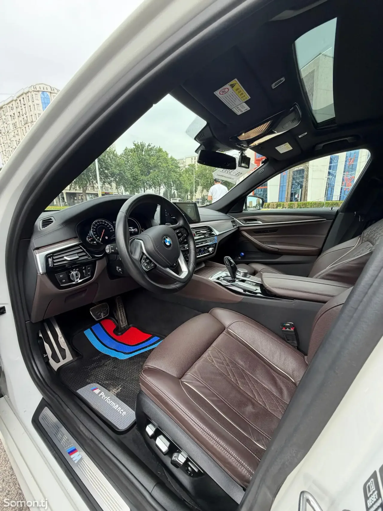 BMW 5 series 2017 · 2.0 AT