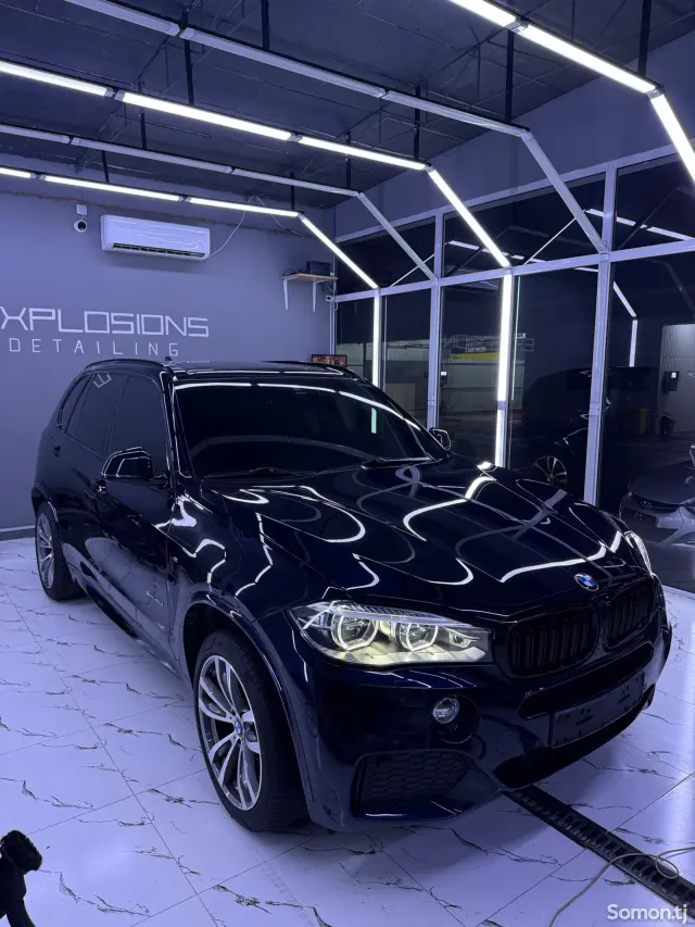 BMW X5 2016 · 4.0 AT