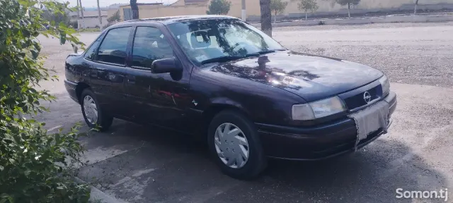 Opel Vectra A 1995 · 1.6 MT