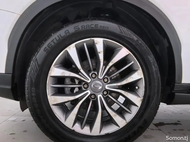 GAC Trumpchi GS8 2017 · AT