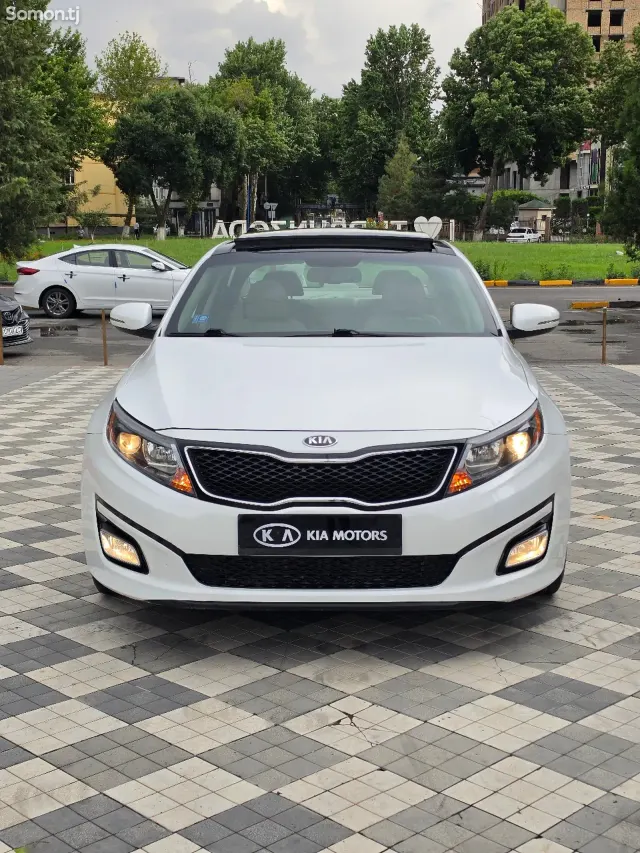 Kia Optima 2015 · 2.4 AT