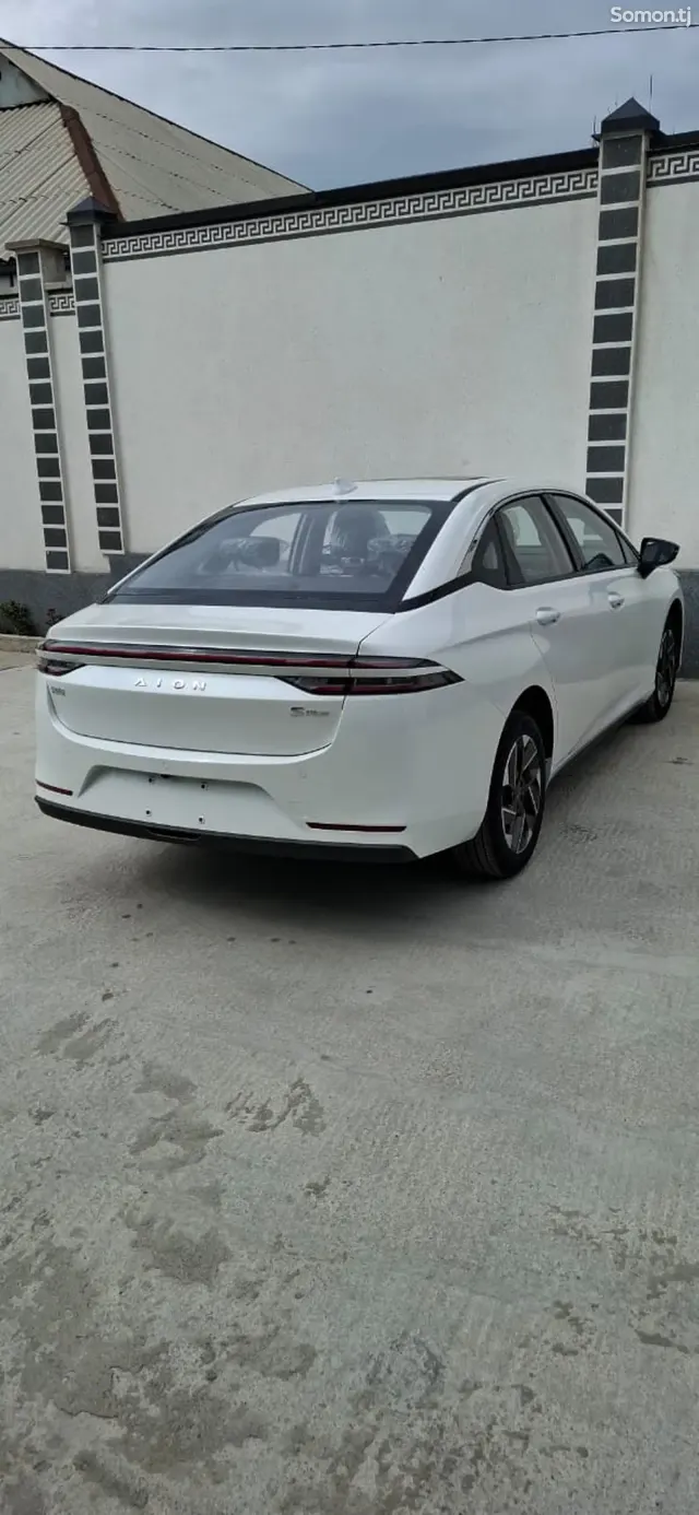 GAC Aion S Plus 2026 · AT