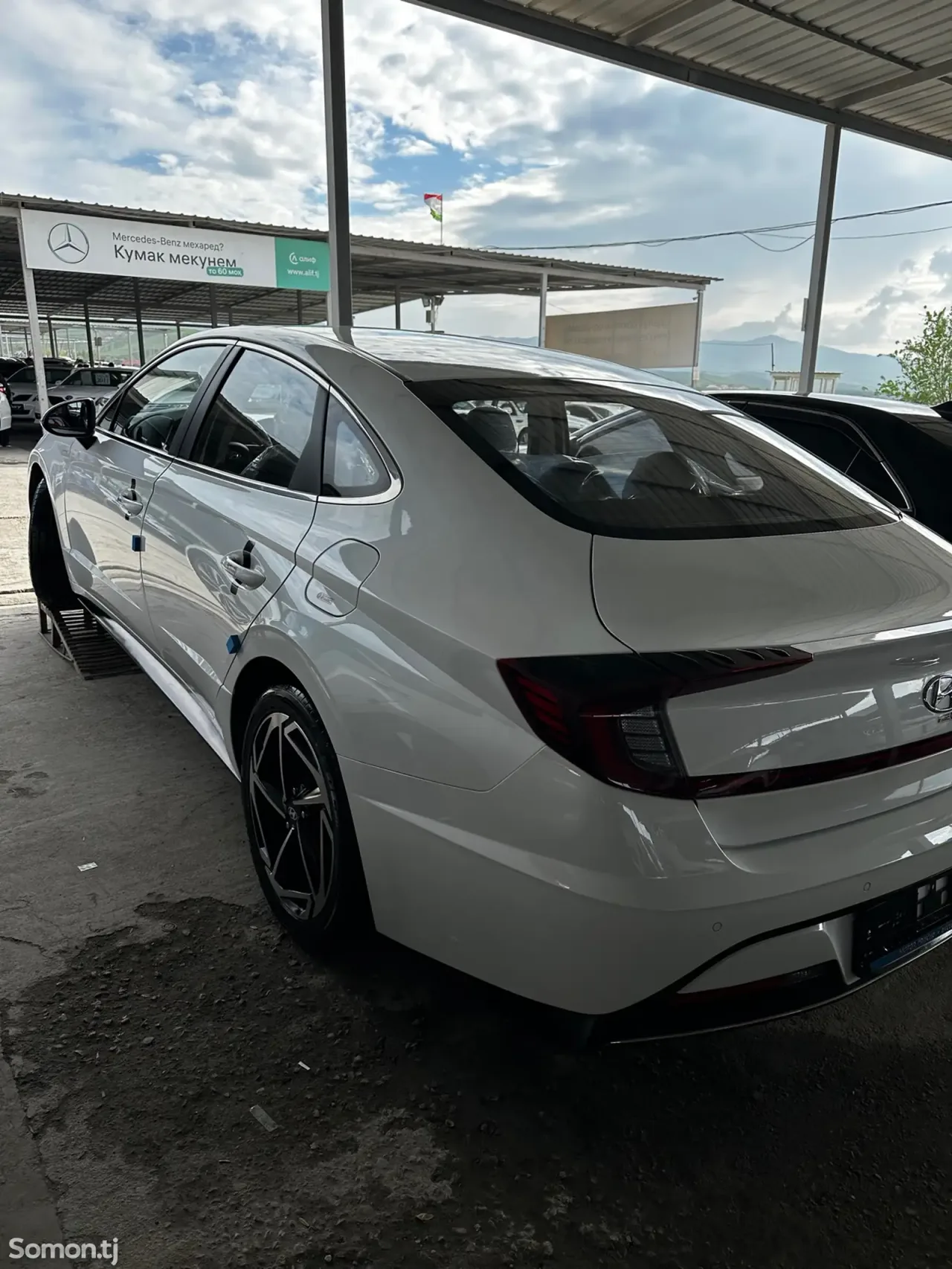 Hyundai Sonata 2020 · 2.0 AT
