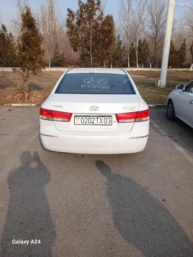 Hyundai Sonata 2008 · 2.0 AT
