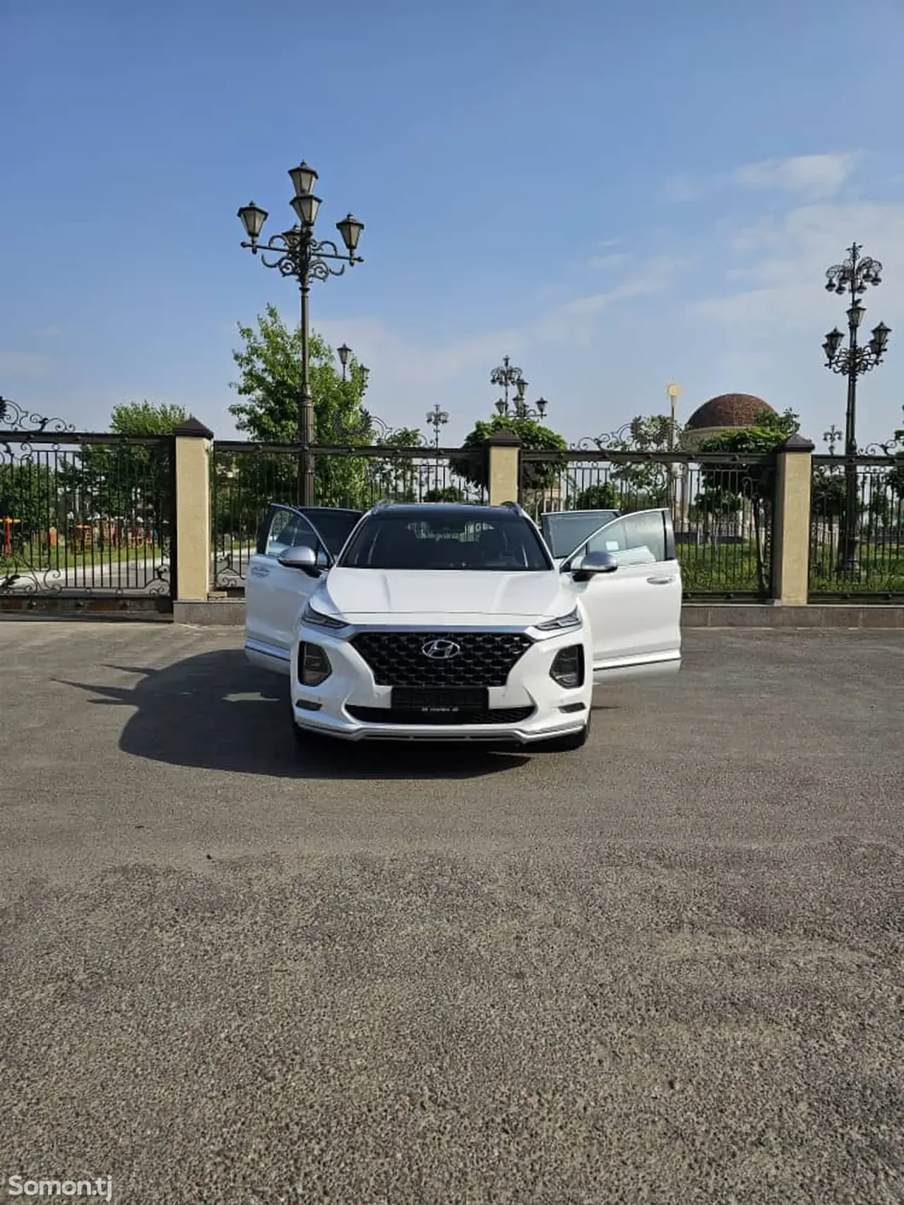 Hyundai Santa Fe 2019 · 2.2 AT