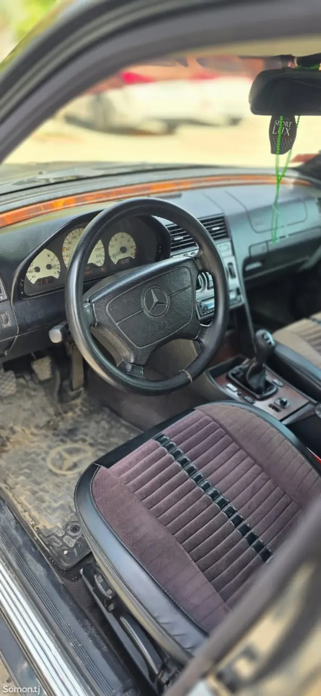 Mercedes-Benz C class 1998 · 1.8 MT