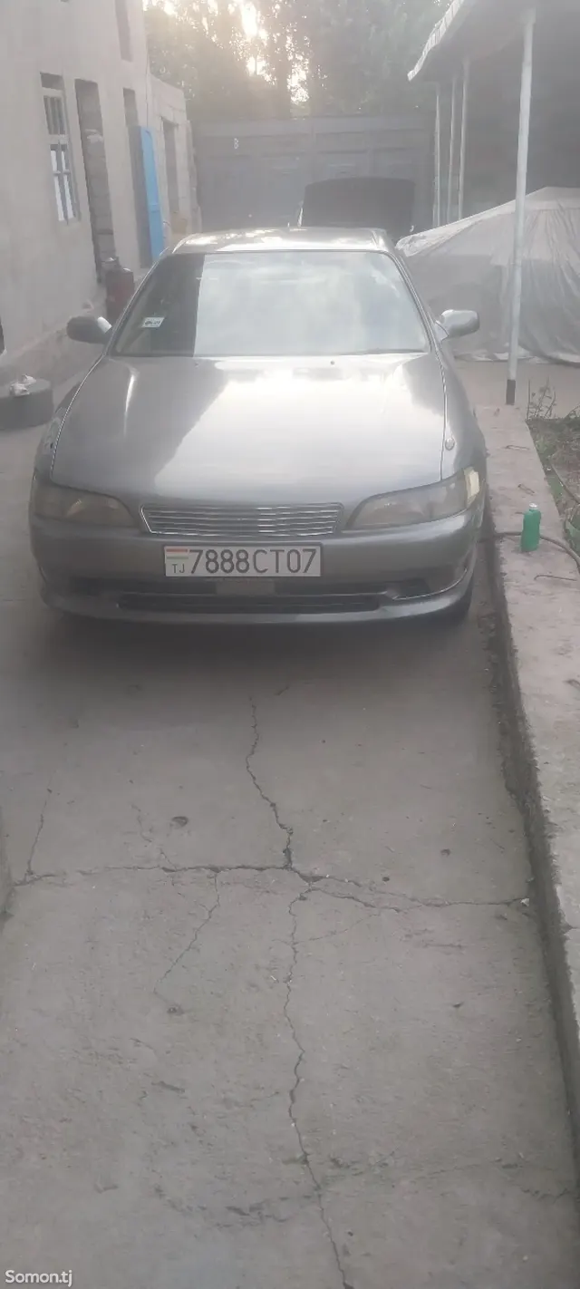 Toyota Mark II 1995 · 2.0 AT