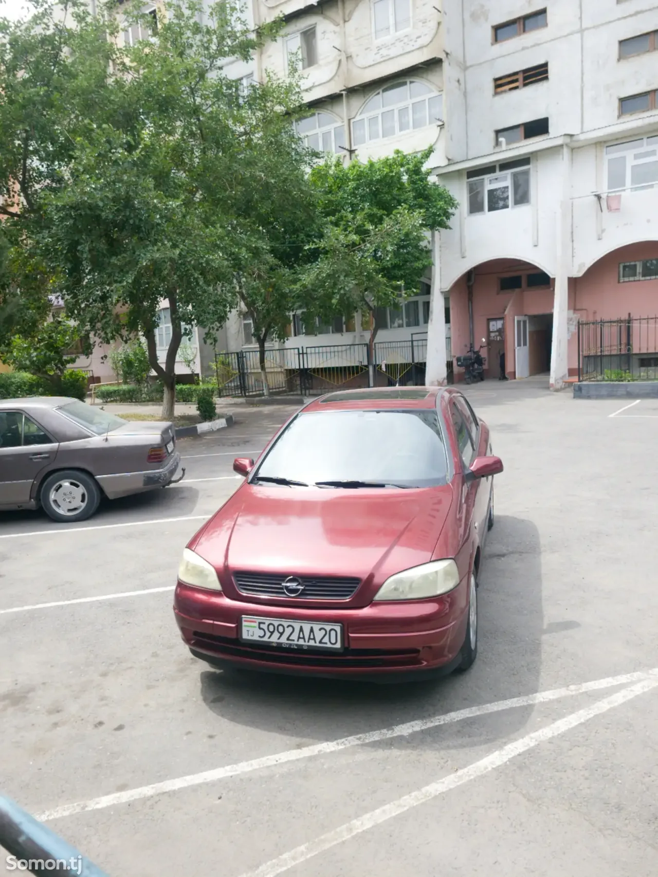 Opel Astra G 1998 · 1.6 MT