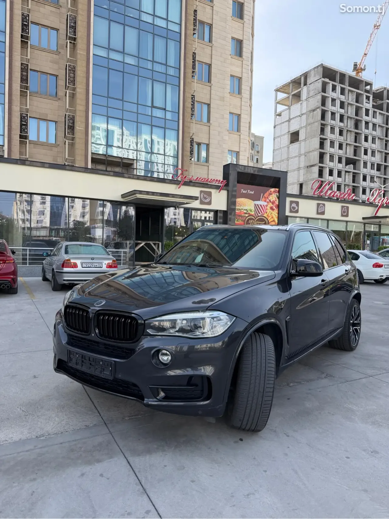 BMW X5 2015 · 3.0 AT
