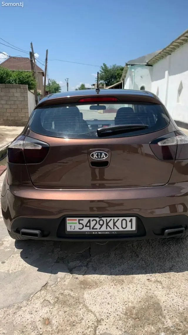 Kia Rio 2012 · 1.4 AT
