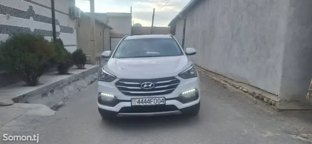 Hyundai Santa Fe 2016 · 2.0 AT