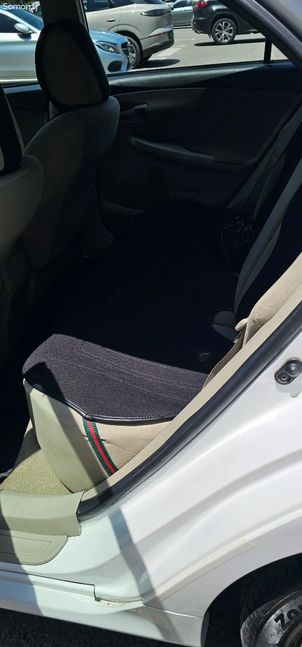 Toyota Corolla 2013 · 1.8 AT