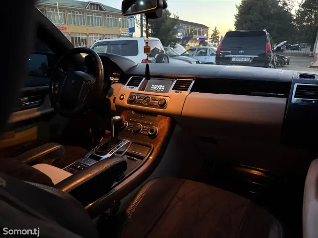 Land Rover Range Rover Sport 2013 · 3.0 AT
