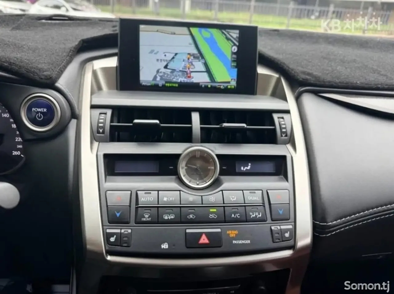 Lexus NX series 2017 · 2.5 AT