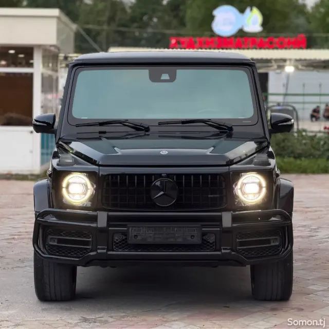 Mercedes-Benz G class 2019 · 4.0 AT