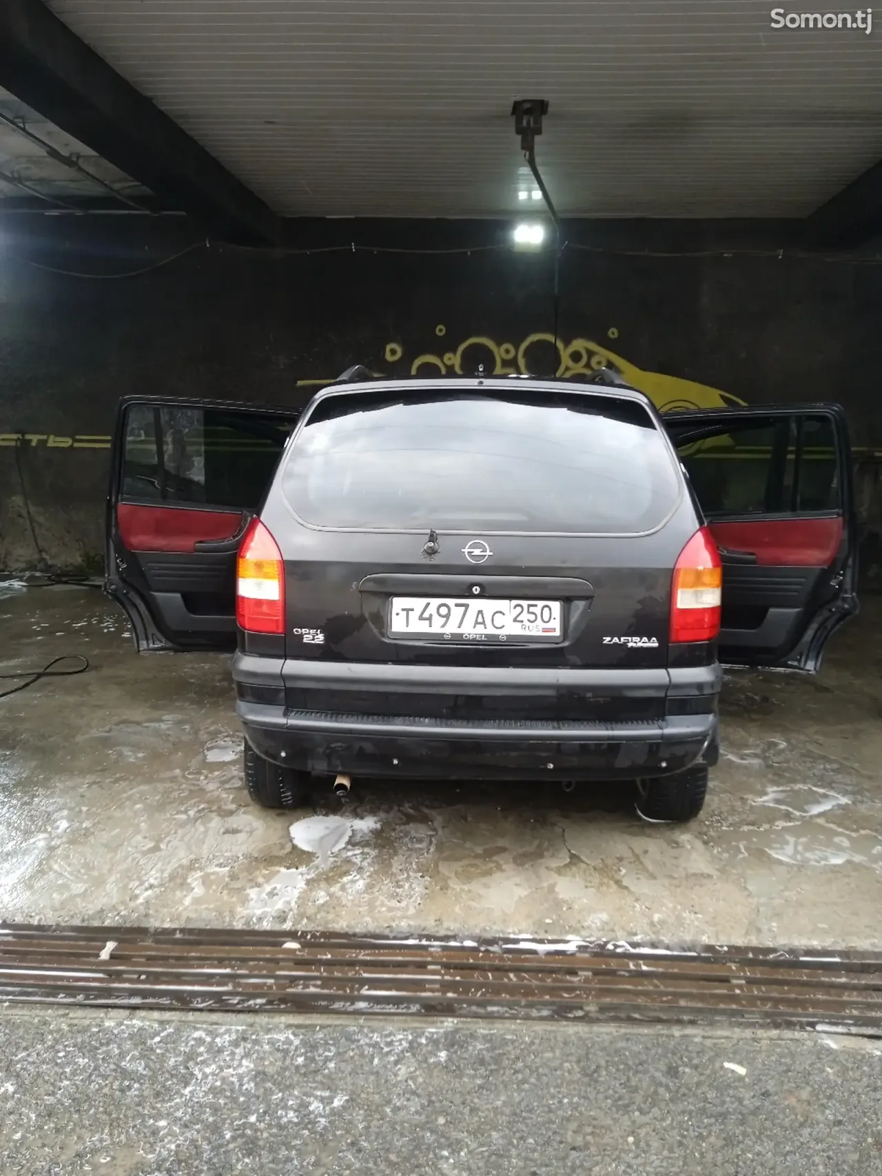 Opel Zafira 2001 · 2.2 AT