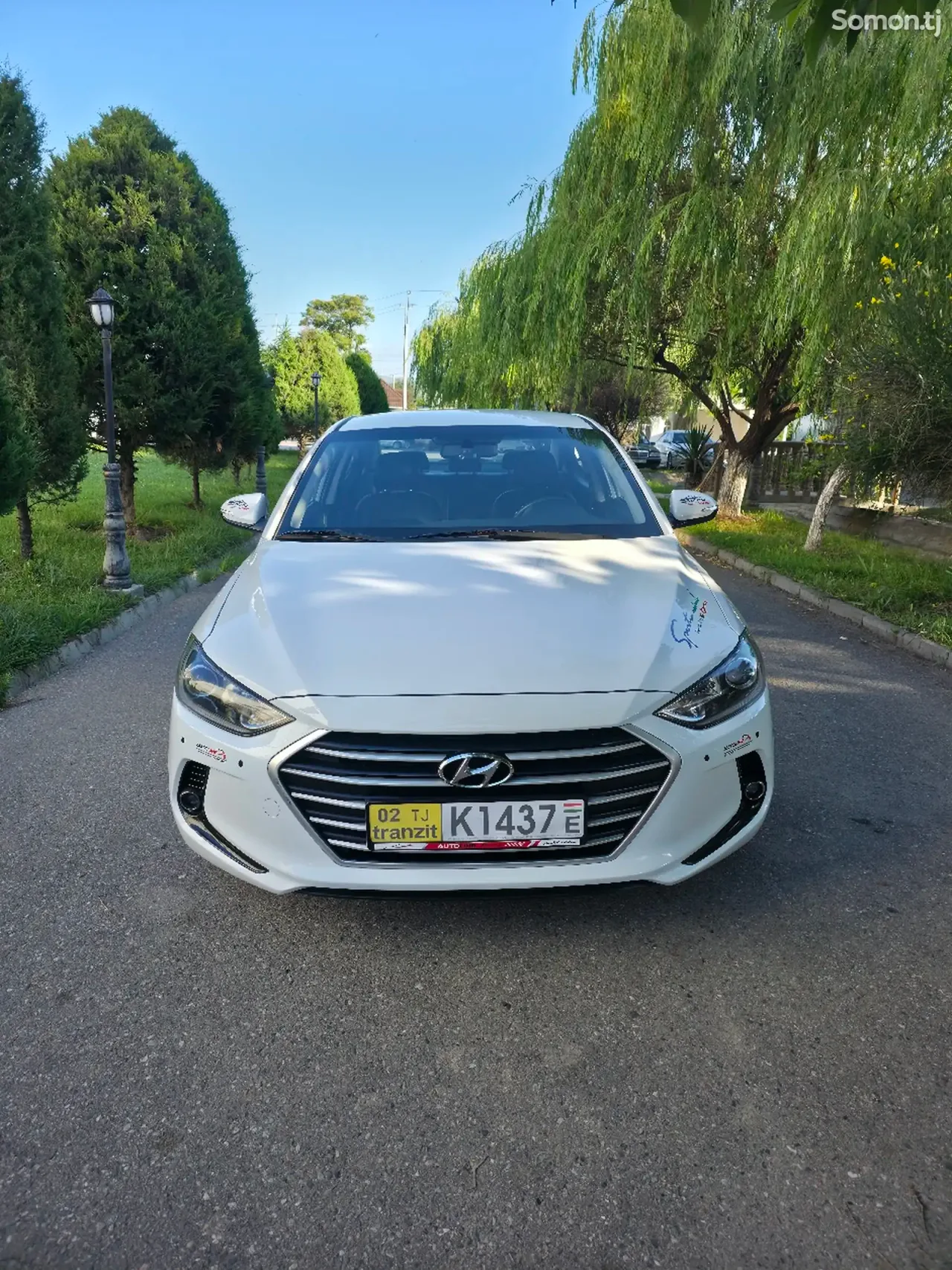 Hyundai Avante 2015 · 1.6 AT