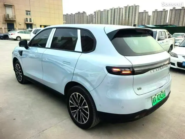 Leapmotor B10 2026 · AT