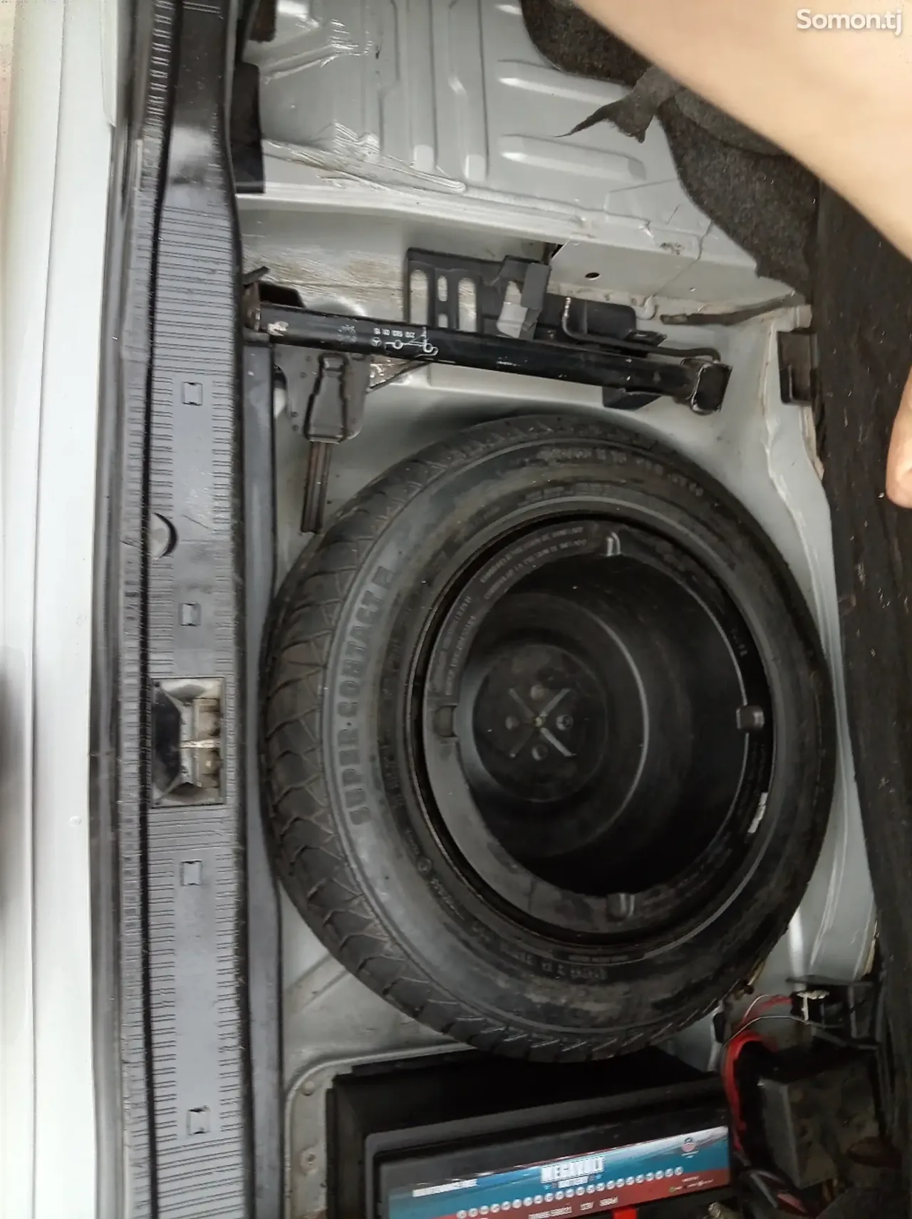 Mercedes-Benz C class 2000 · 2.4 AT