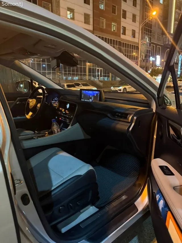 Lexus RX series 2019 · 3.5 AT