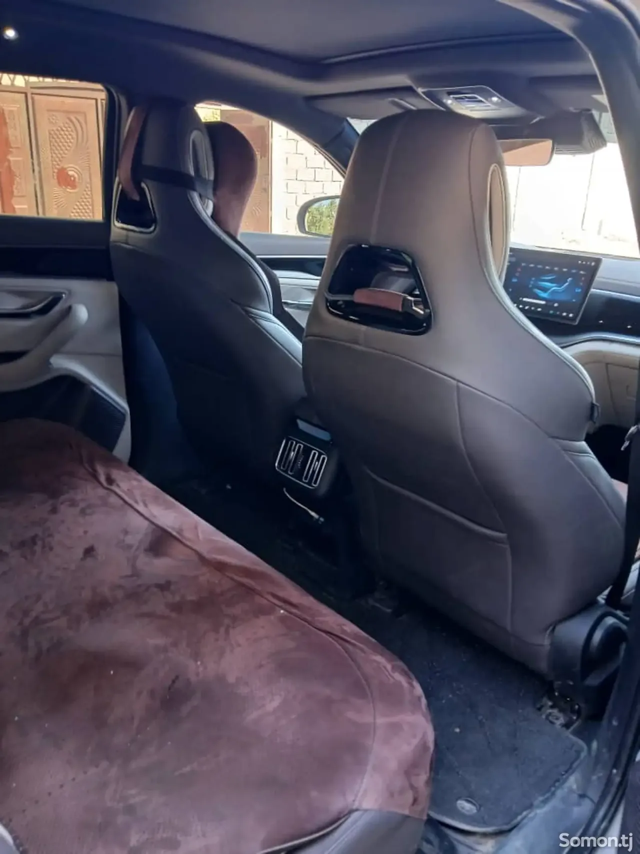 BYD Song Plus 2025 · AMT
