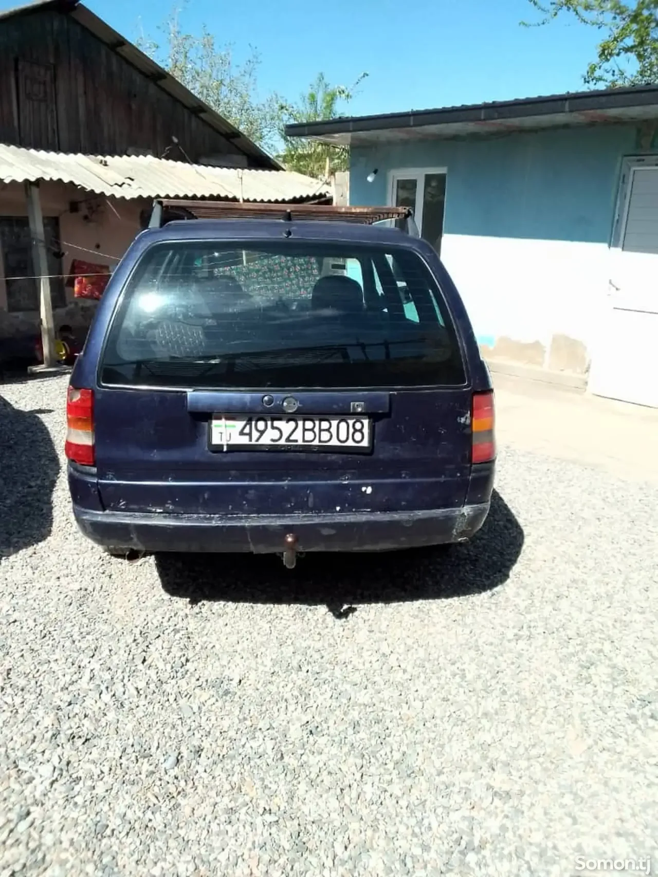 Opel Astra F 1993 · 1.6 MT