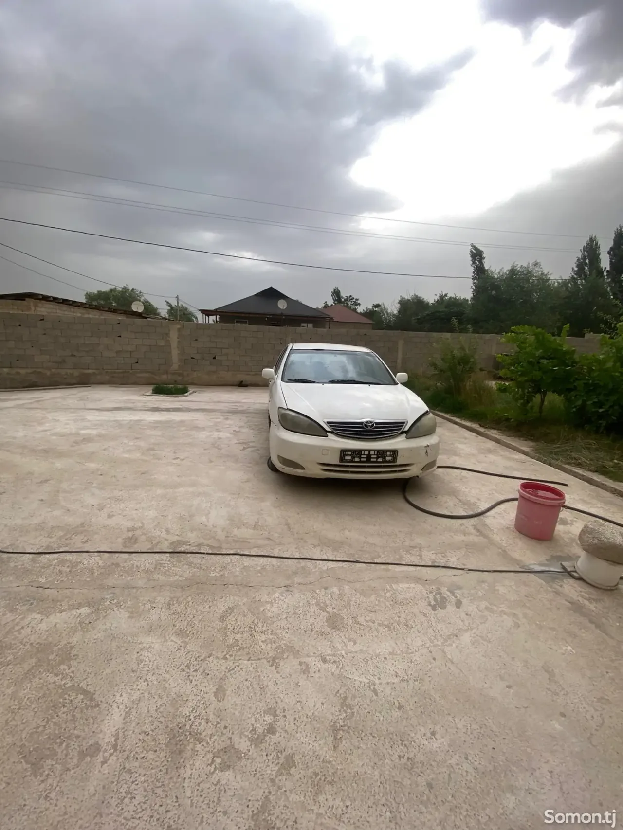 Toyota Camry 2005 · 2.4 AT