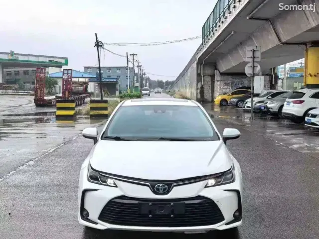 Toyota Corolla 2023 · 1.8 AT