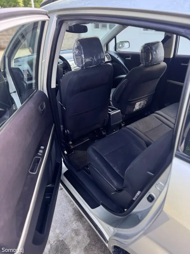 Toyota Corolla Verso 2006 · 1.8 MT