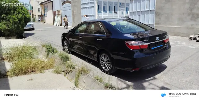 Toyota Camry 2016 · 2.5 AT
