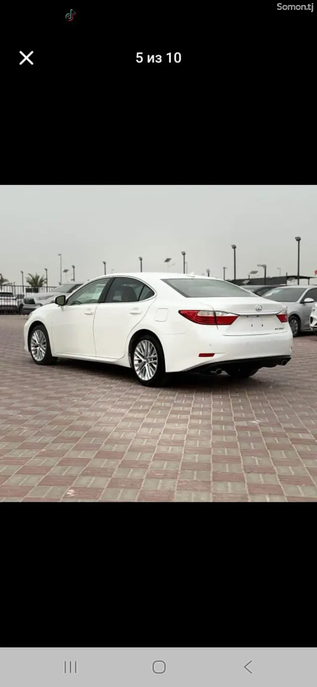 Lexus ES series 2015 · 3.5 AT