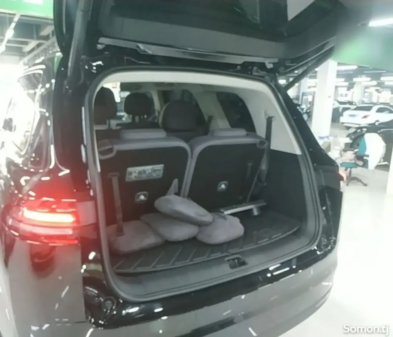 Leapmotor C16 2026 · AT