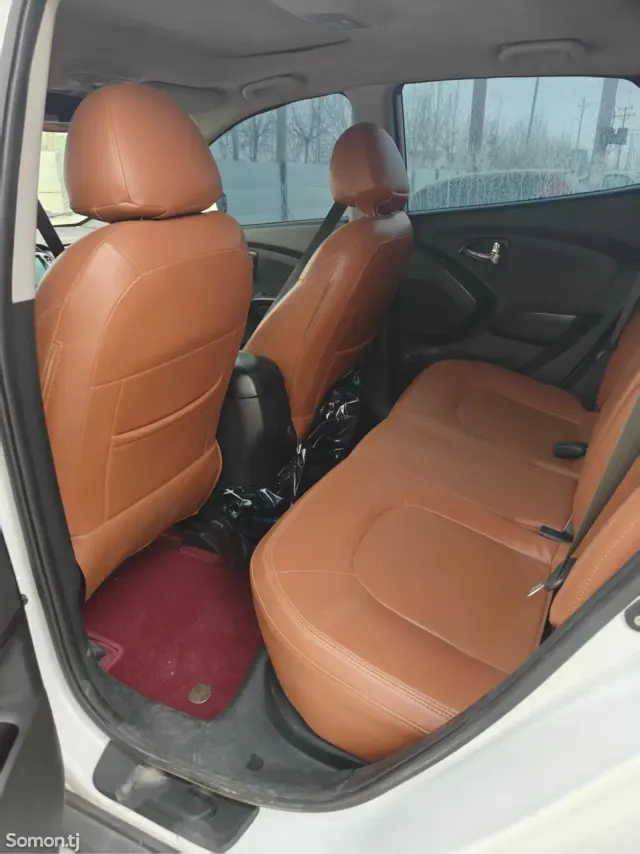 Hyundai ix35 2015 · 1.6 AT