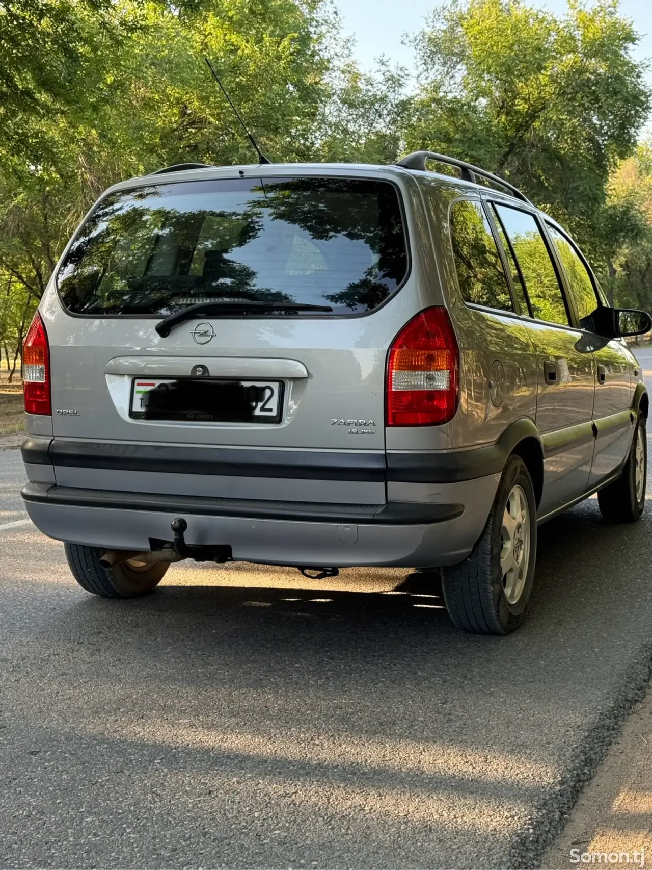 Opel Zafira 2000 · 1.8 MT