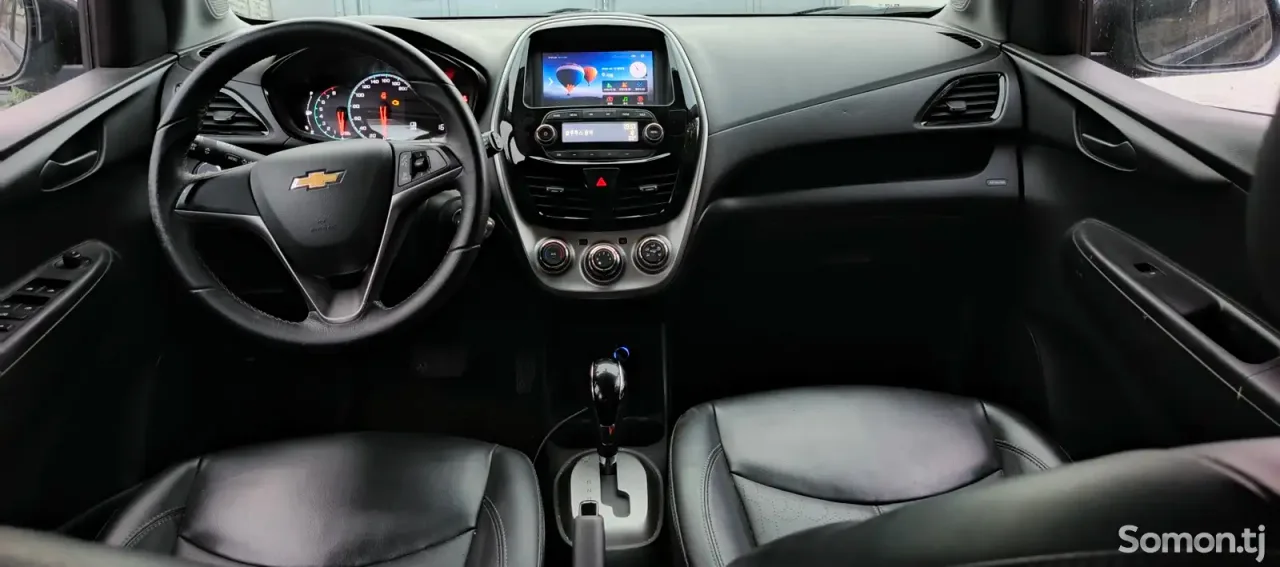 Chevrolet Spark 2016 · 1.3 AT