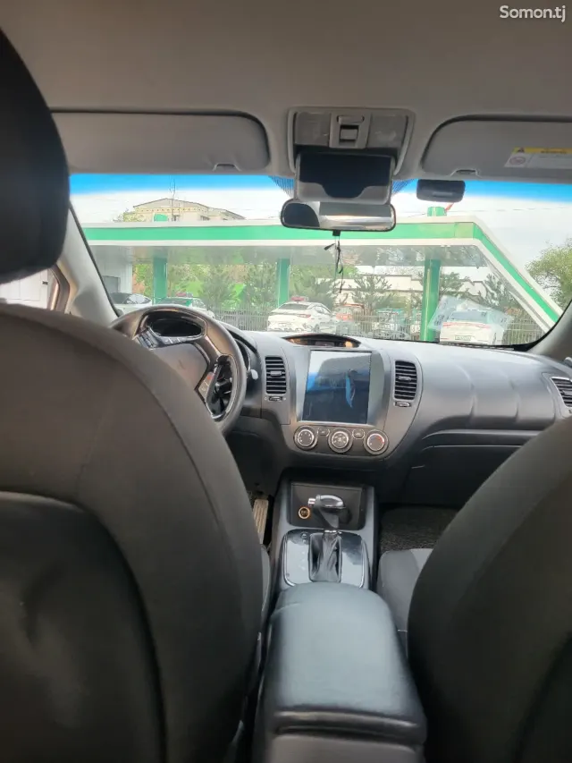 Kia K3 2016 · 1.6 AT