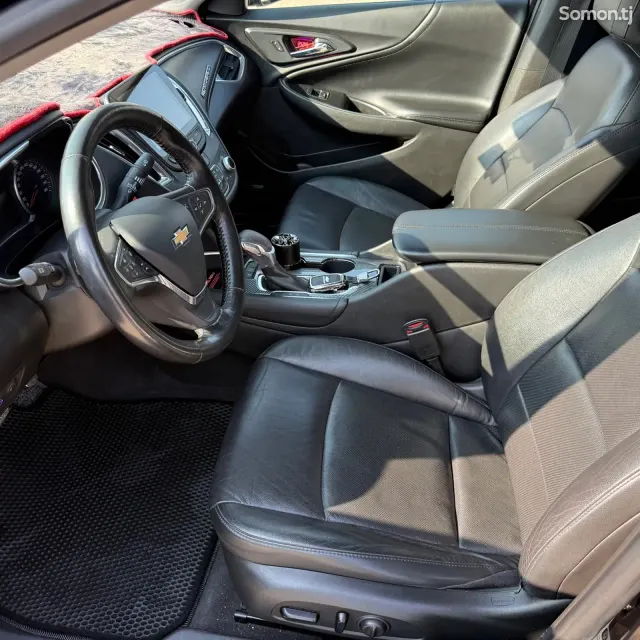 Chevrolet Malibu 2018 · 2.0 AT