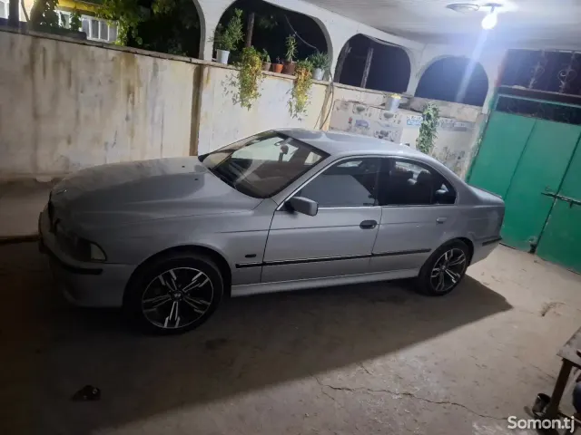 BMW 5 series 1996 · 2.5 MT