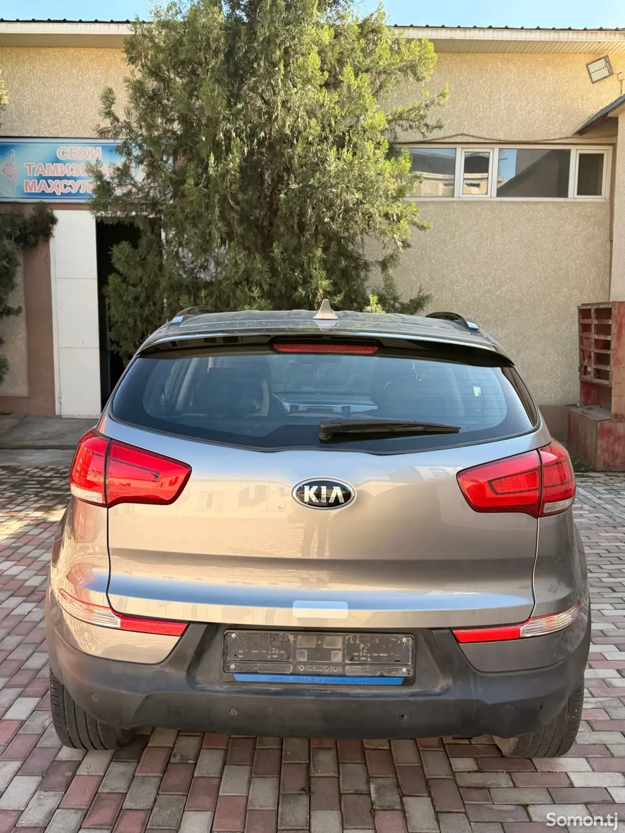 Kia Sportage 2015 · 2.0 AT