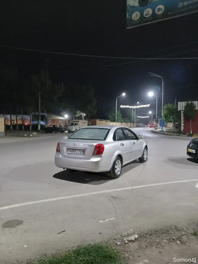 Chevrolet Lacetti 2008 · 1.6 MT