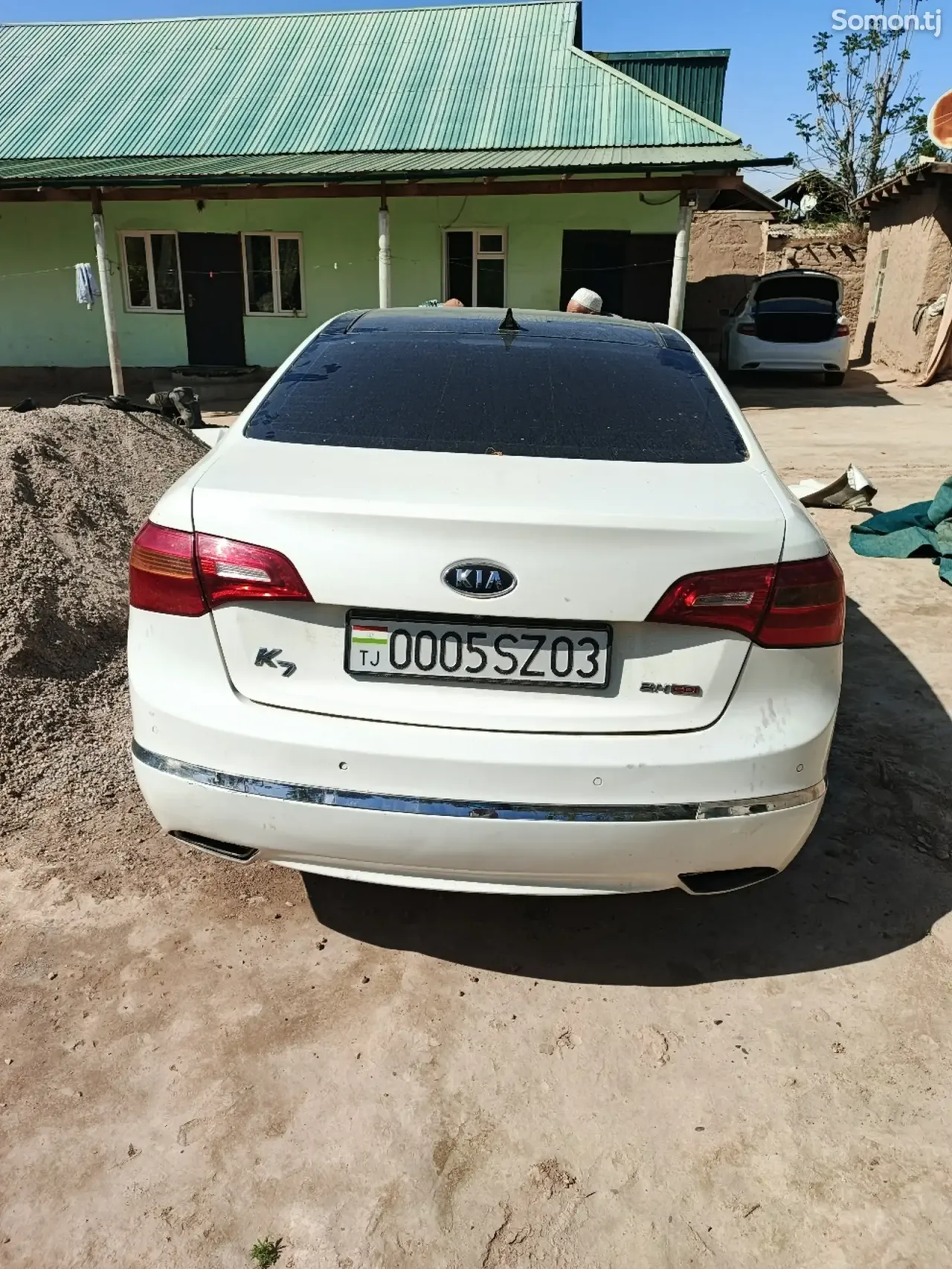 Kia K7 2012 · 2.4 AT