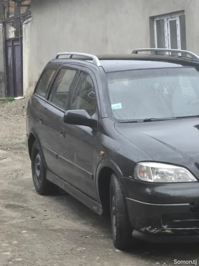 Opel Astra G 1998 · 1.6 MT