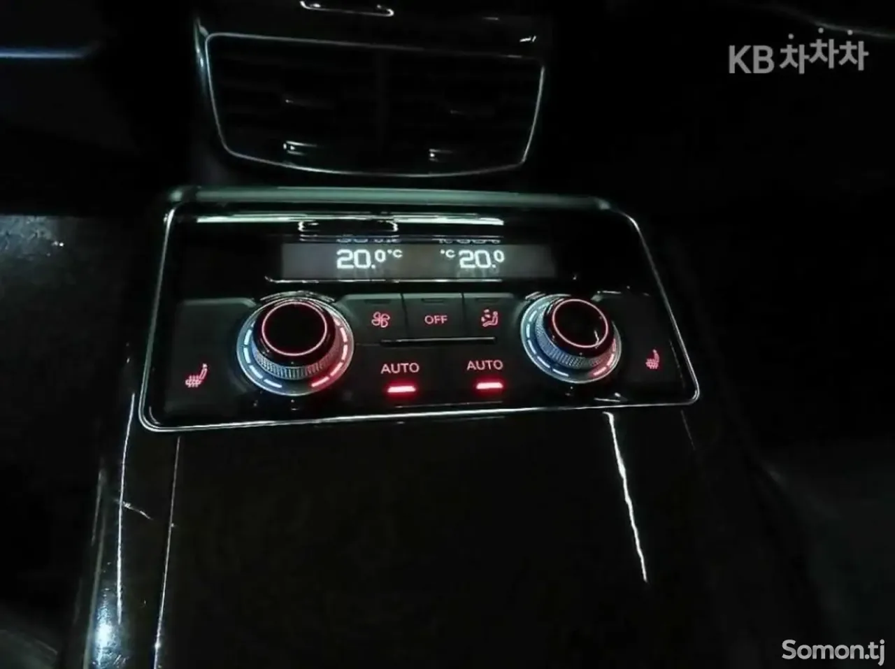 Audi A8 2015 · 4.2 AT