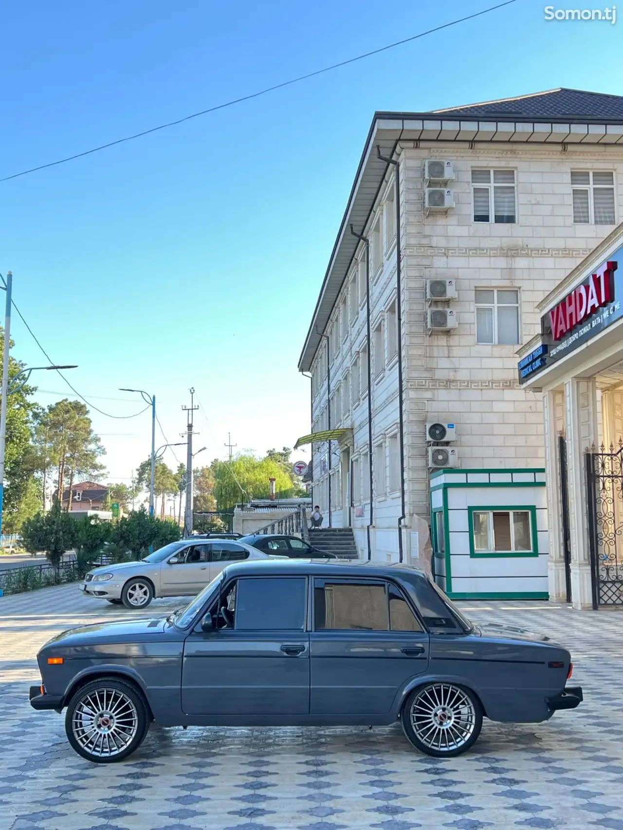 Lada (ВАЗ) 2106 1986 · 0.6 MT