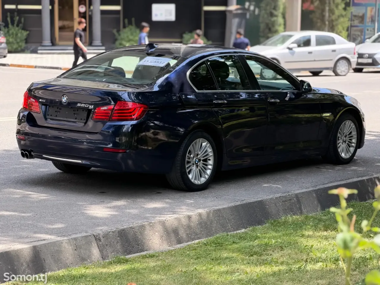 BMW 5 series 2014 · 2.0 AT