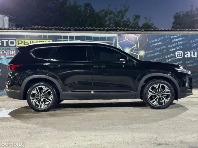 Hyundai Santa Fe 2018 · 2.0 AT