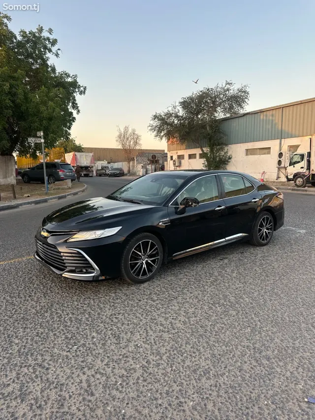 Toyota Camry 2017 · 2.5 AT