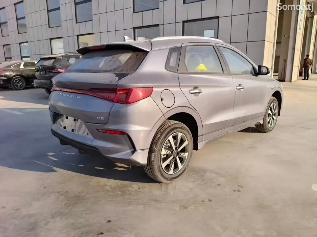 BYD E2 2025 · AT