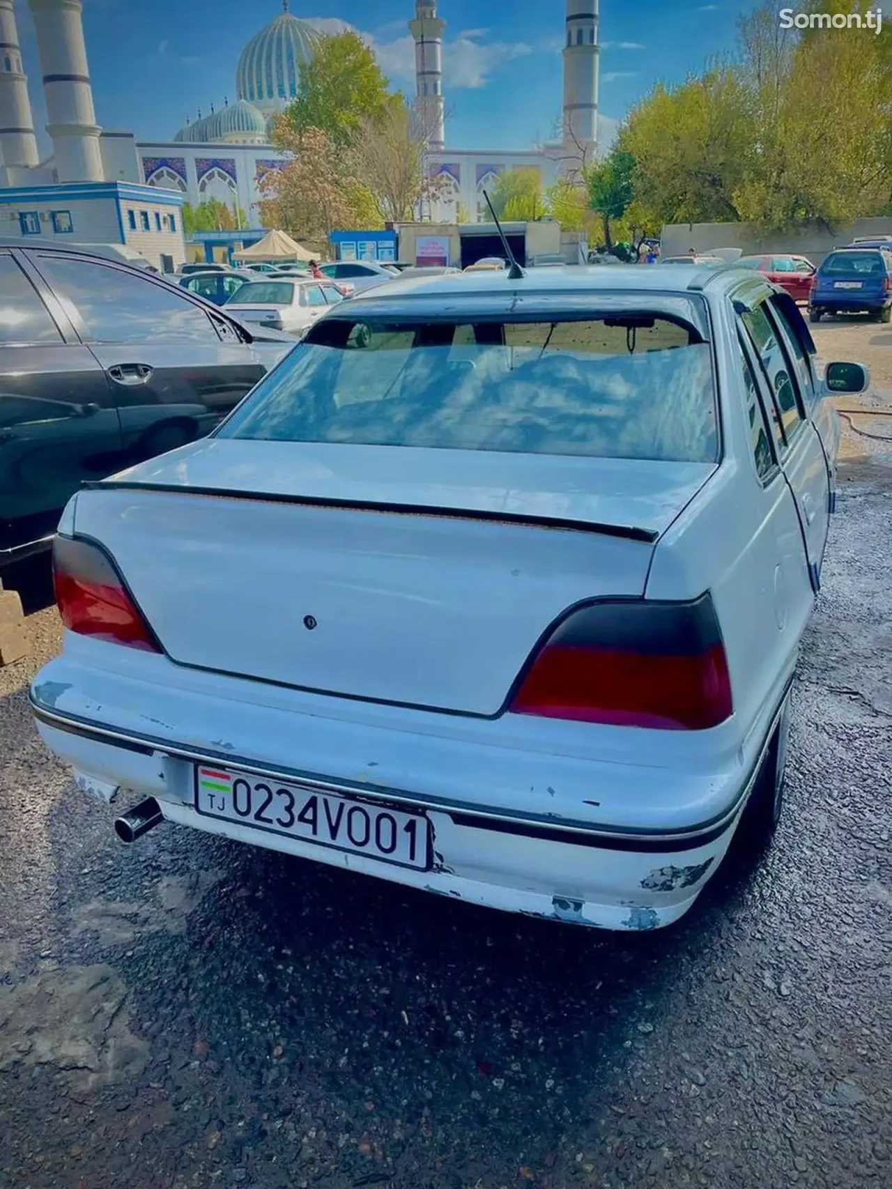 Daewoo Nexia 1994 · 1.6 MT